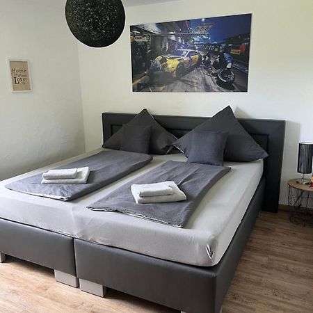 Gaestezimmer Melina Am Nuerburgring Adenau Luaran gambar